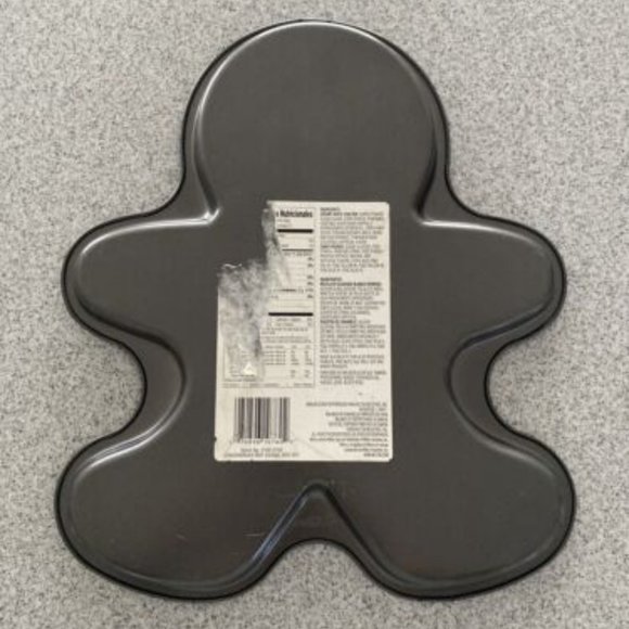 Wilton Large Gingerbread Man Cookie or Sheet Cake Pan - Picture 2 of 2
